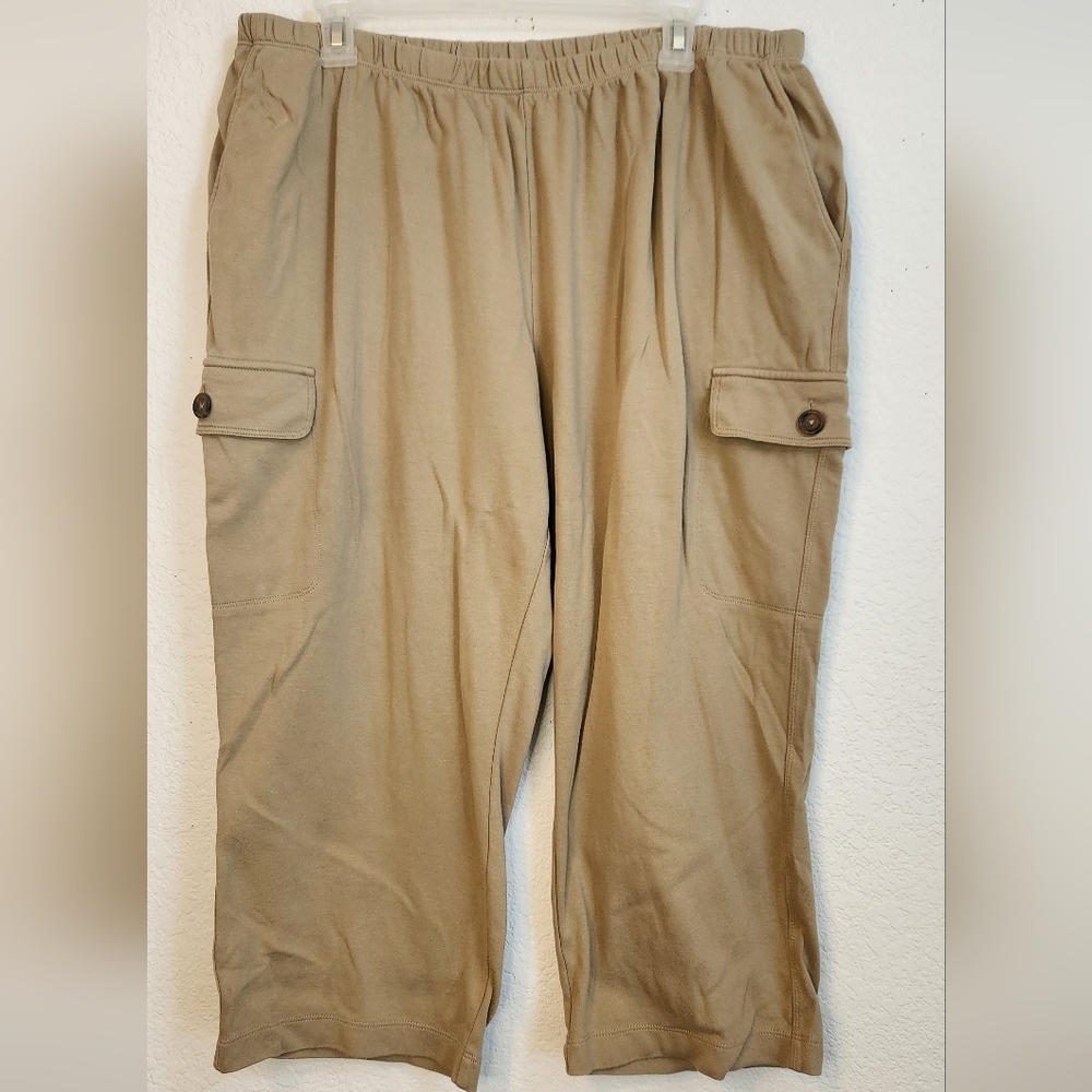 Lands' End Women's Beige Pull-On Capri Pants with Cargo Pockets, Size1XP